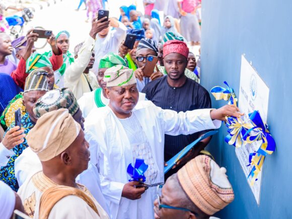 AAF officially commissioned the Imam Tijani Alabi Mosque in Ede, Osun State.